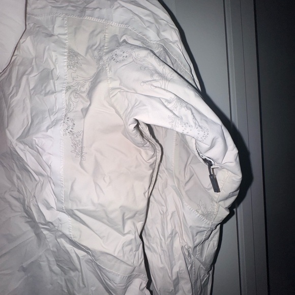 Helly Hansen White Utility Jacket Lightweight Weather Protection - Picture 7 of 8